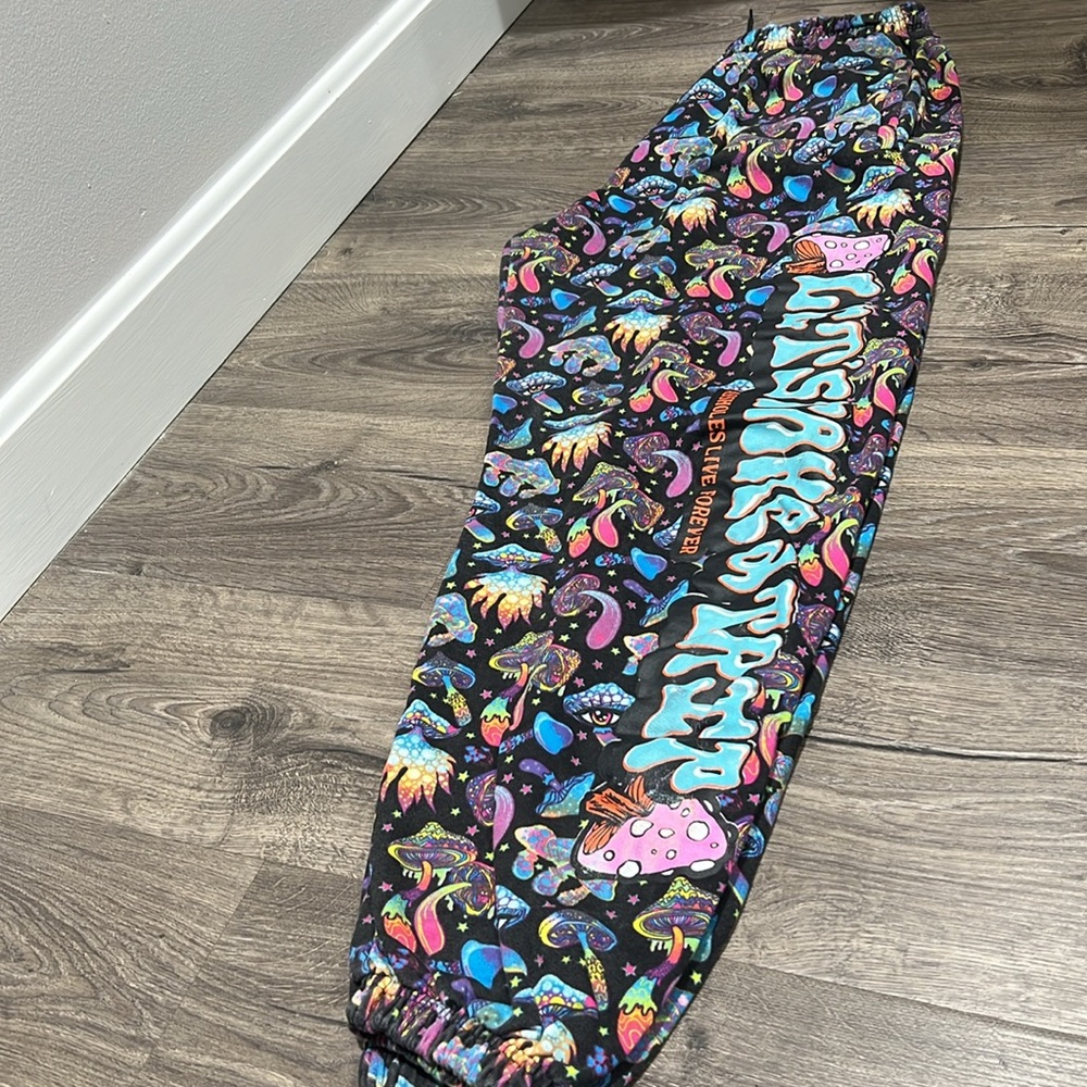Women's Black Galaxy Mushroom Print Jogger Pants - Picture 4 of 7